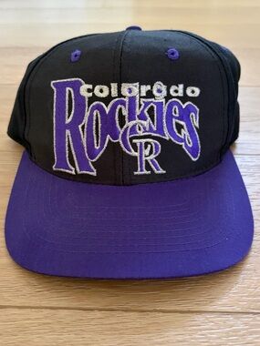 Vintage 90s Colorado Rockies MLB Fitted Hat Black made by The Game size 7 3/8